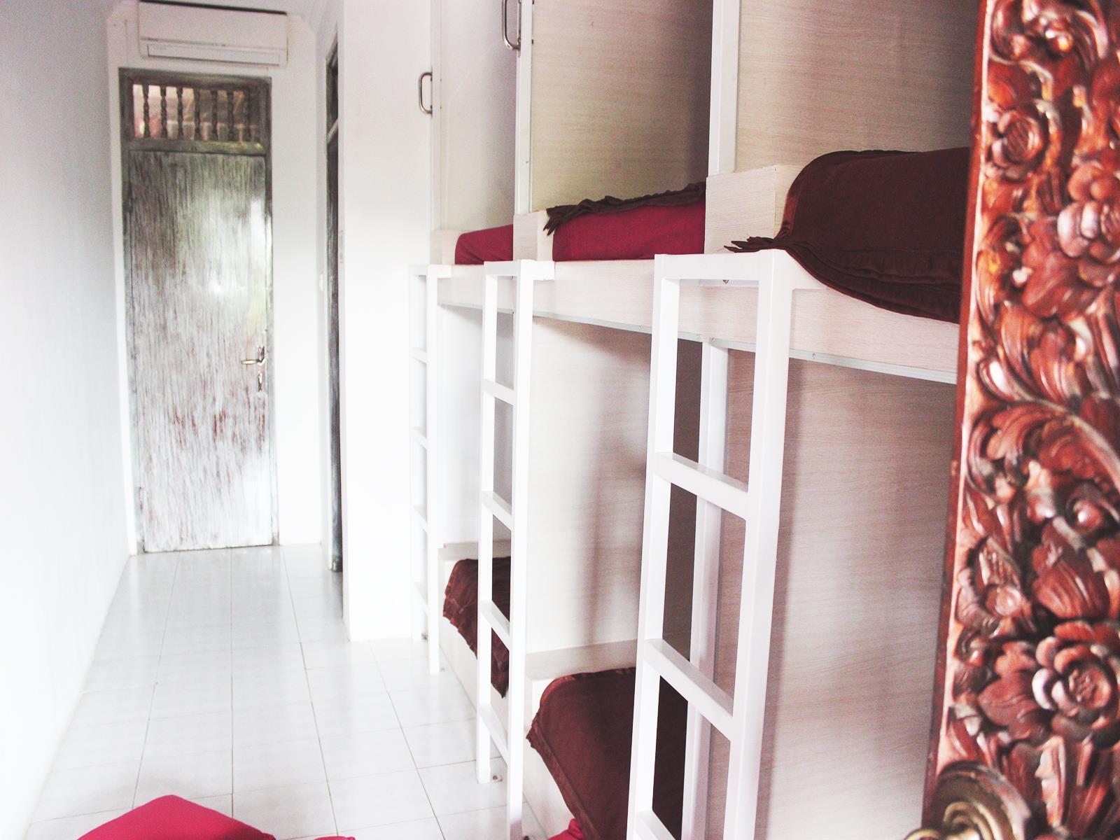 Ubud Market Hostel Exterior photo